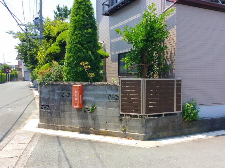 ブロック塀・古いフェンスを撤去して新しいフェンスにリフォーム！　外構工事例　浜松市東区　S様邸